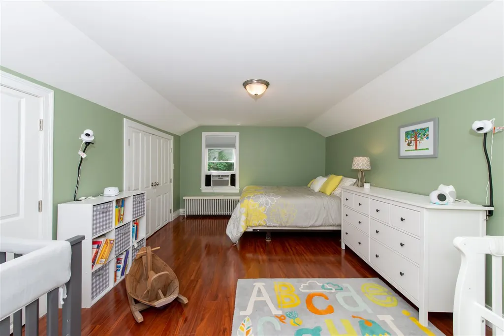 51 Old Dennett Road Kittery ME 03904