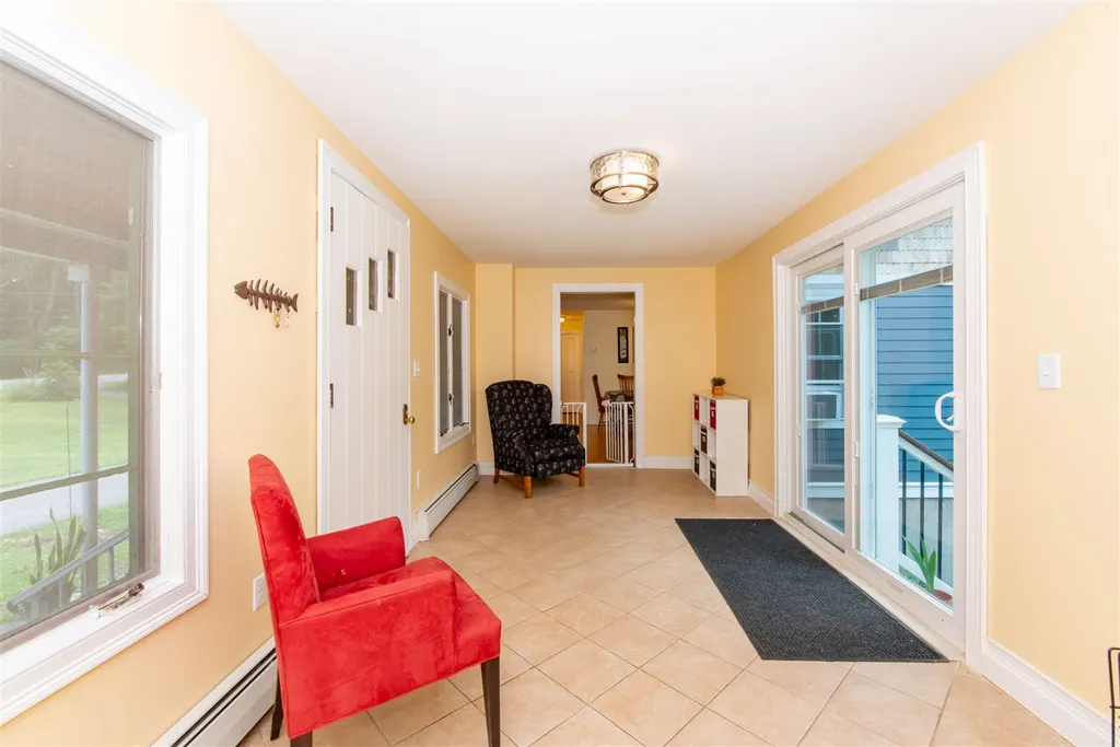 51 Old Dennett Road Kittery ME 03904