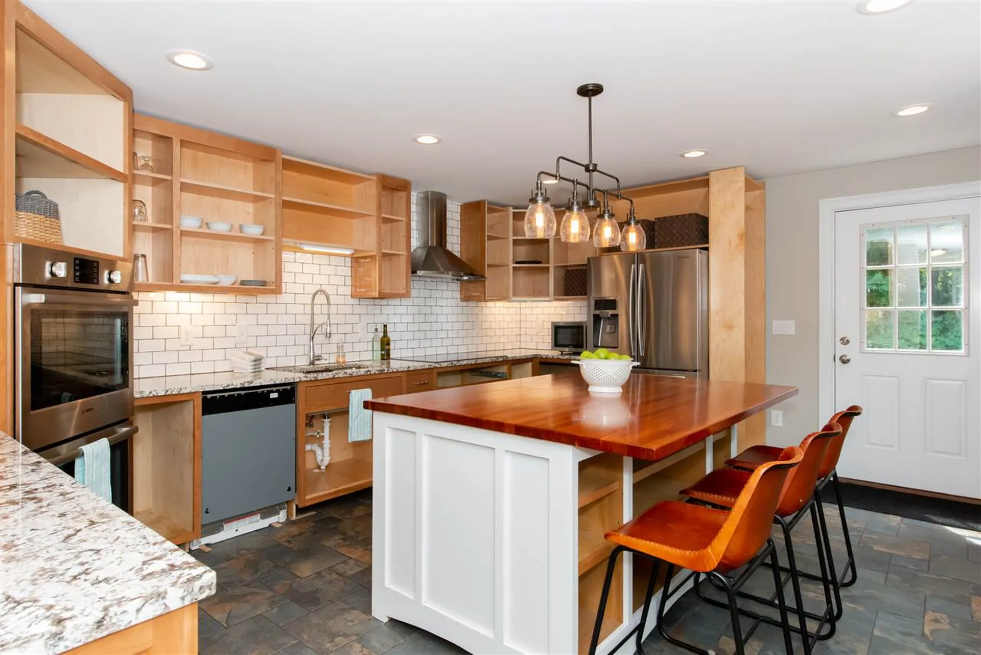 51 Old Dennett Road Kittery ME 03904