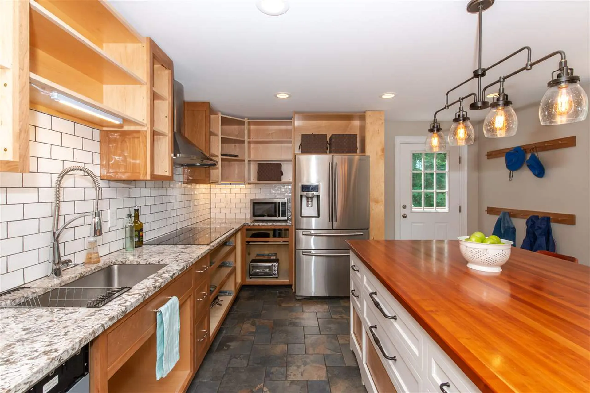 51 Old Dennett Road Kittery ME 03904