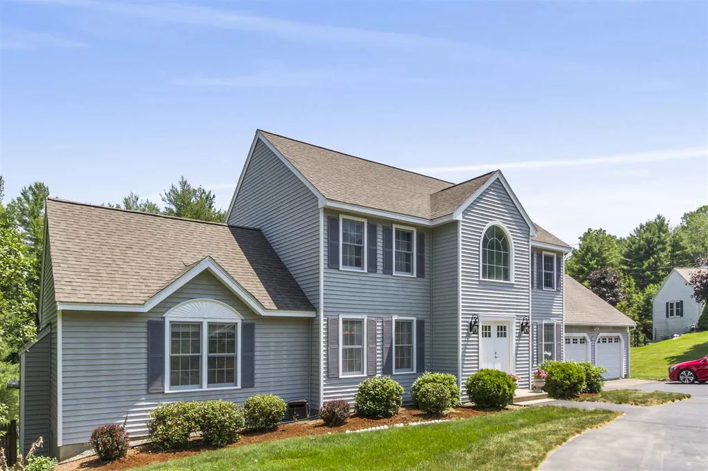 6 Governors Lane Nashua NH 03062