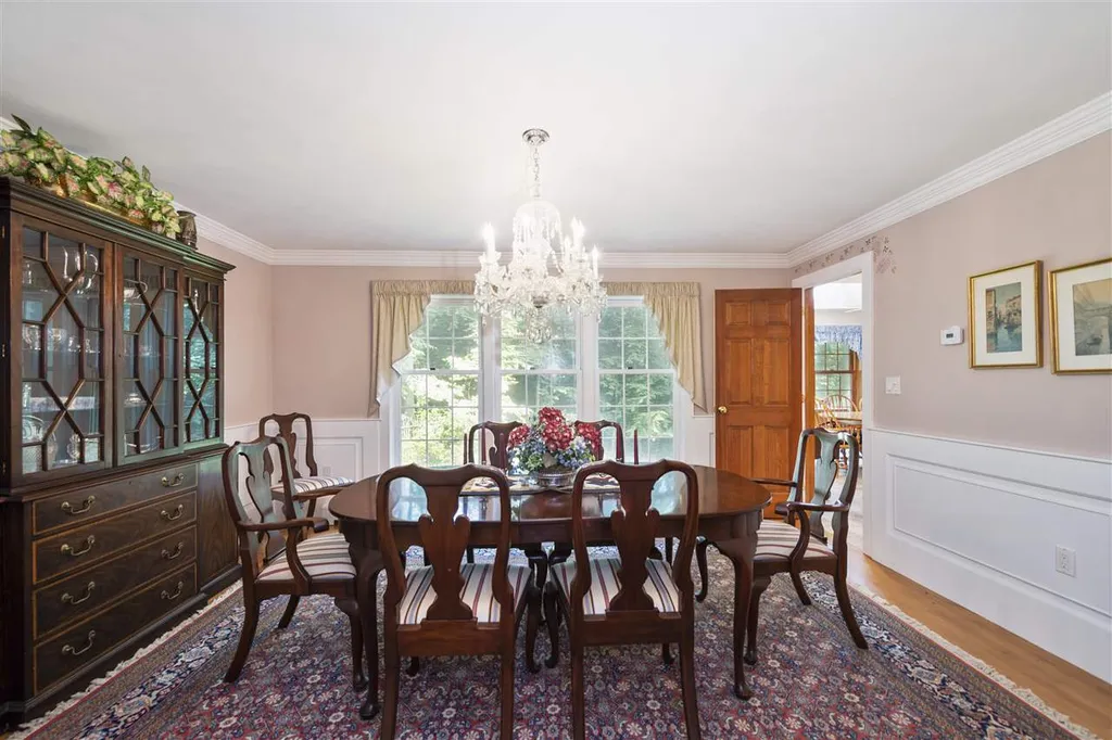 12 Cullen Way Exeter NH 03833