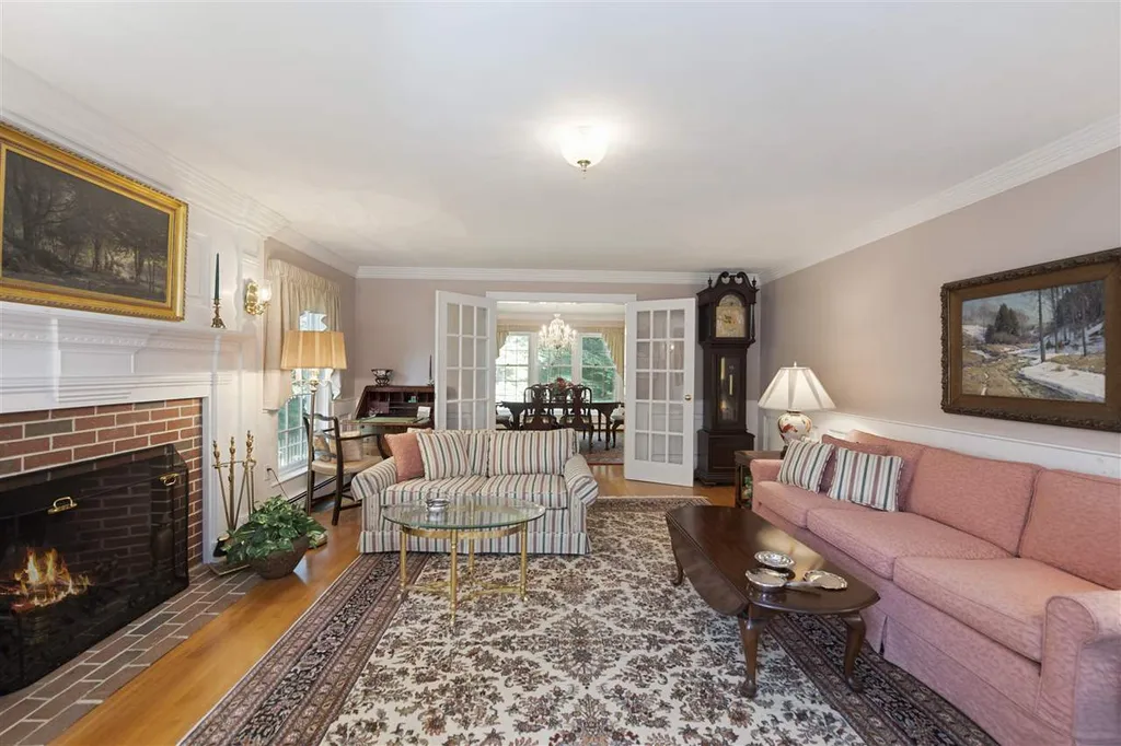 12 Cullen Way Exeter NH 03833