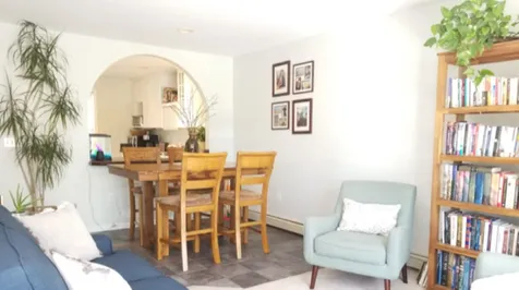 17 Cressey Street Henniker NH 03242