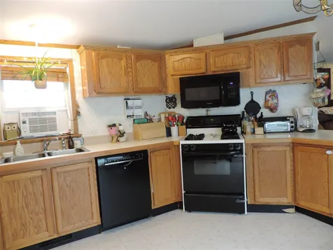 39 Adams Park Rye NH 03870