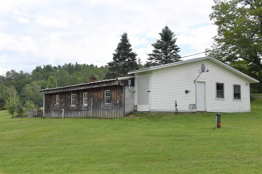 195 Nashville Road Jericho VT 05465