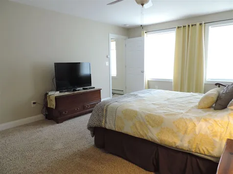 8 Rinny Lane Exeter NH 03833