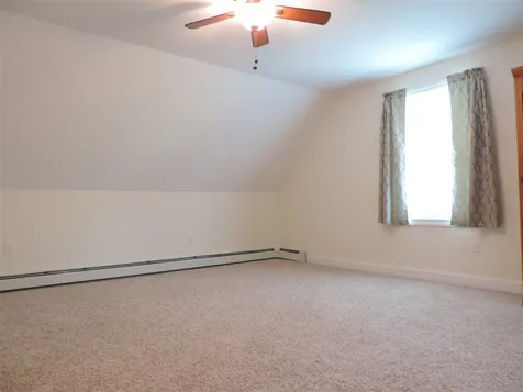 8 Rinny Lane Exeter NH 03833