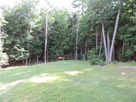 8 Rinny Lane Exeter NH 03833