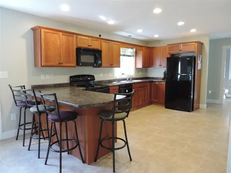 8 Rinny Lane Exeter NH 03833