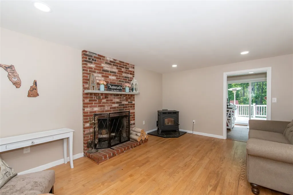 471 Tolend Road Dover NH 03820