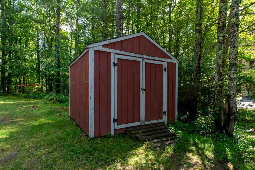 471 Tolend Road Dover NH 03820