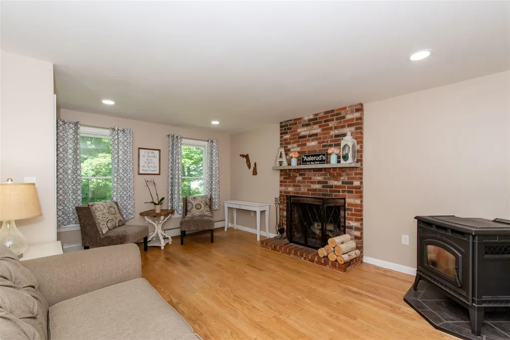 471 Tolend Road Dover NH 03820