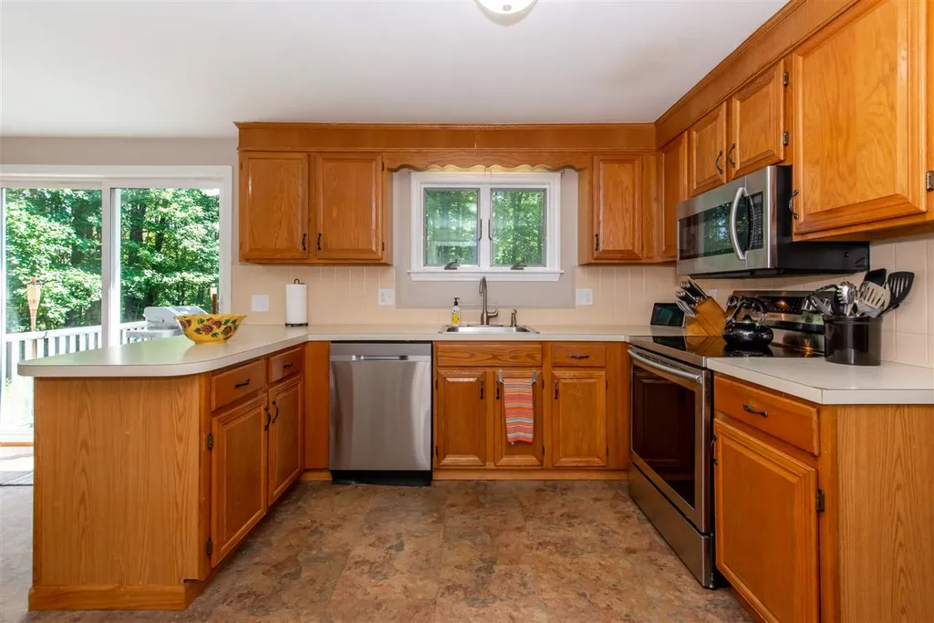 471 Tolend Road Dover NH 03820
