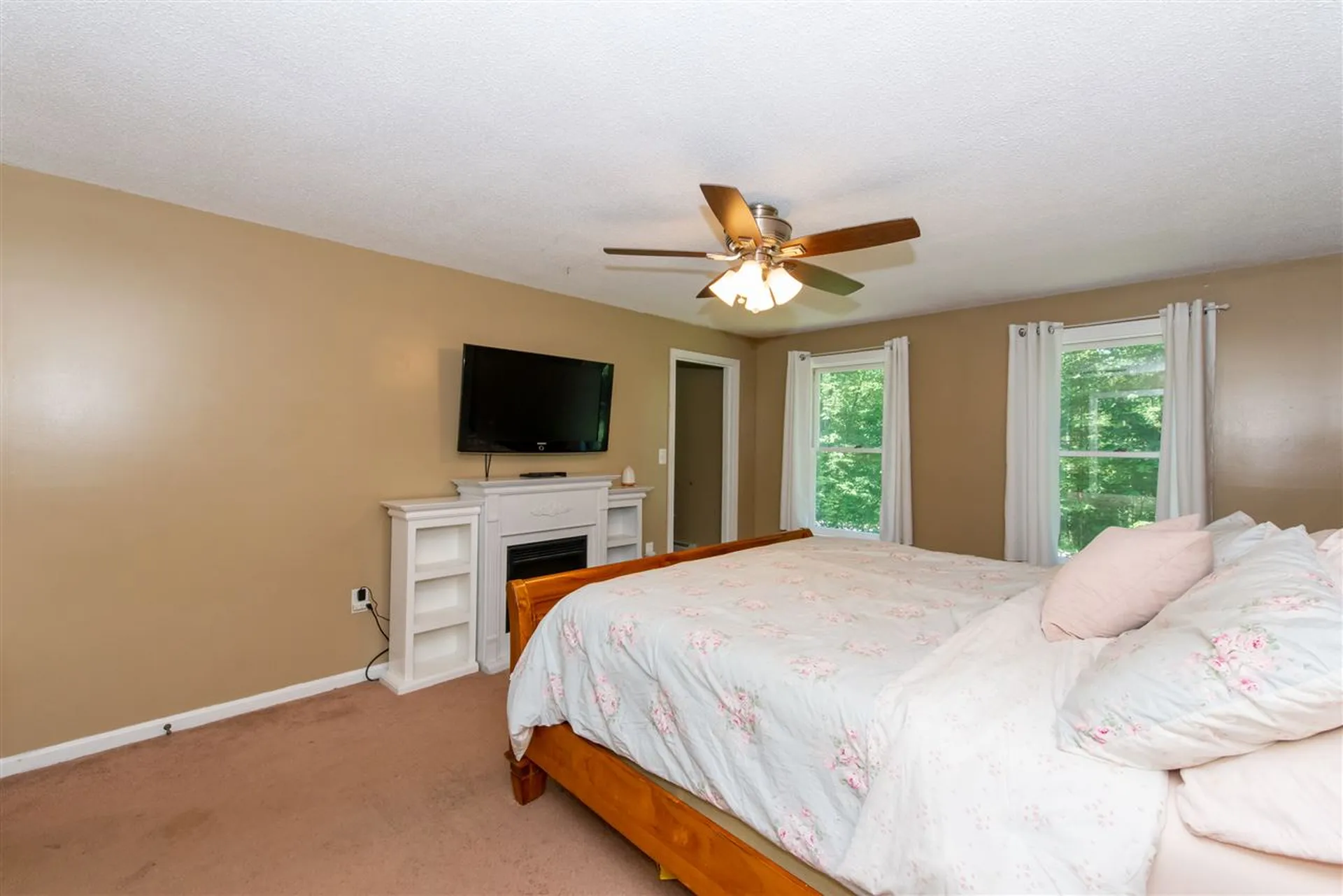 471 Tolend Road Dover NH 03820