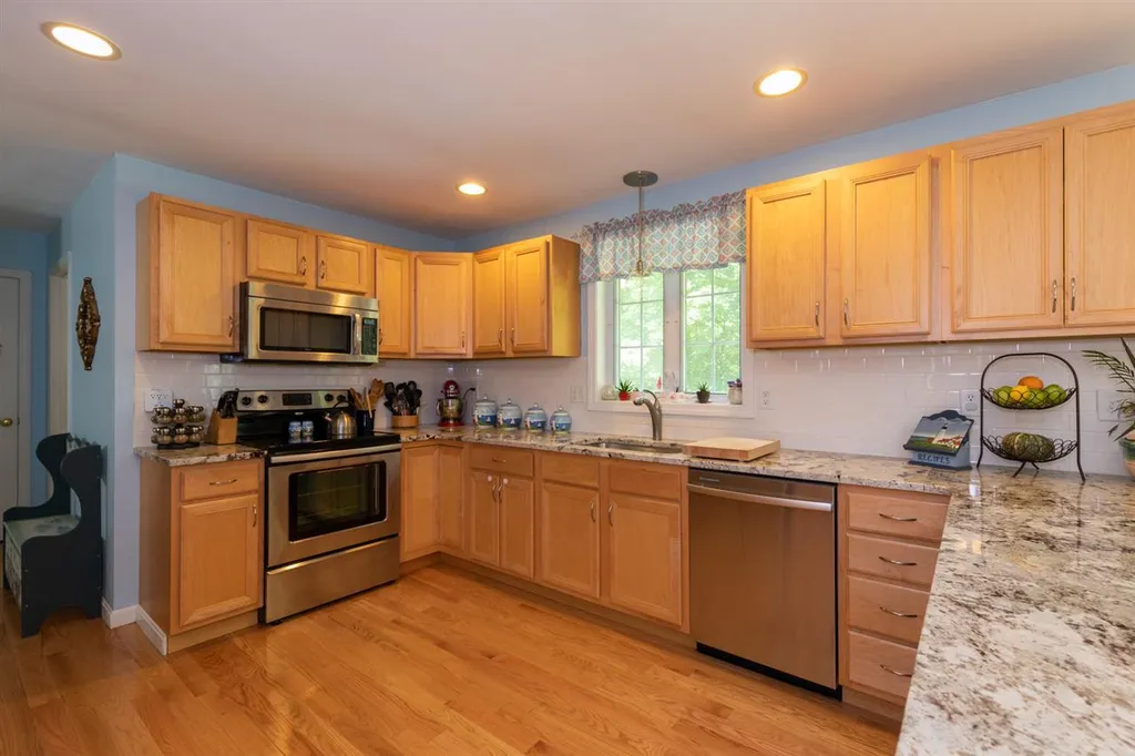 295 Prescott Road Epping NH 03042
