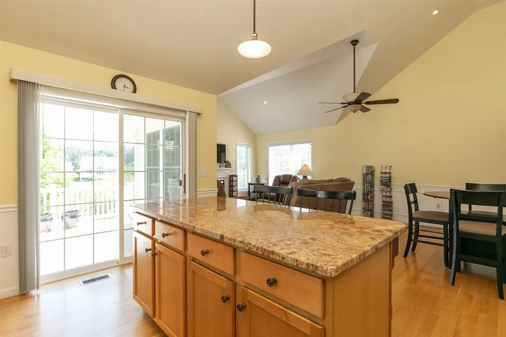 16 Augusta Way Dover NH 03820