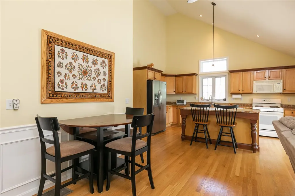 16 Augusta Way Dover NH 03820