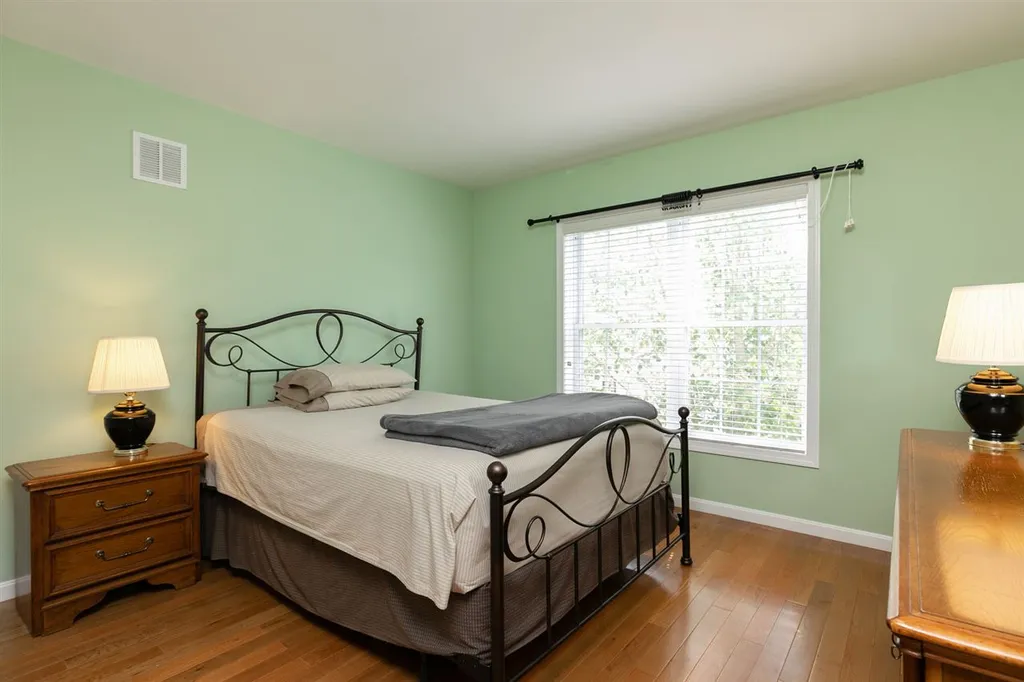 16 Augusta Way Dover NH 03820