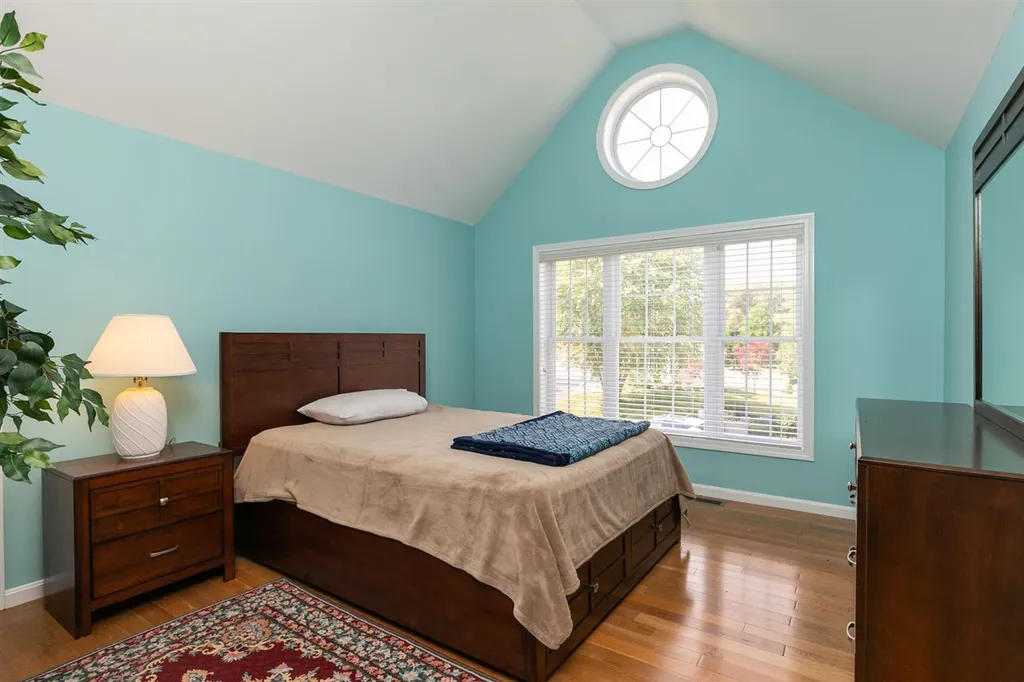 16 Augusta Way Dover NH 03820