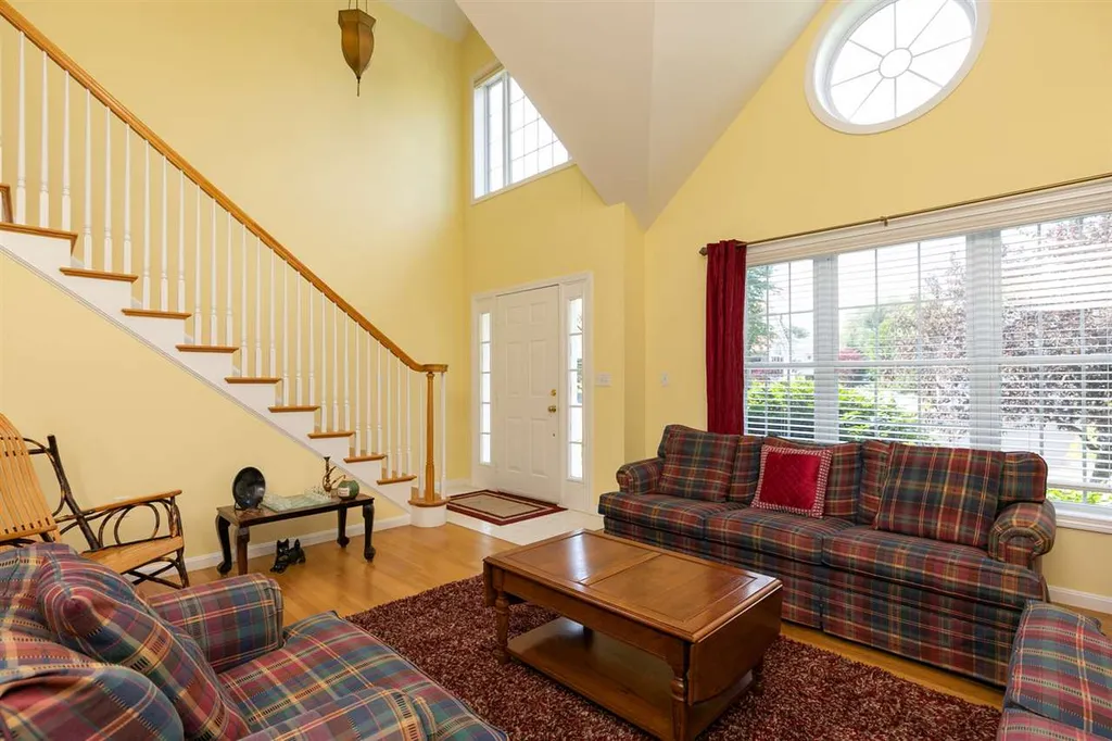 16 Augusta Way Dover NH 03820