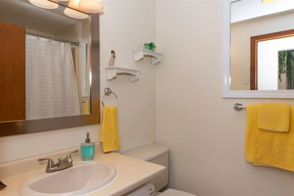 330 Ash Swamp Road Newmarket NH 03857
