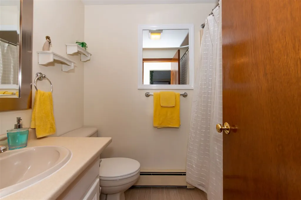 330 Ash Swamp Road Newmarket NH 03857