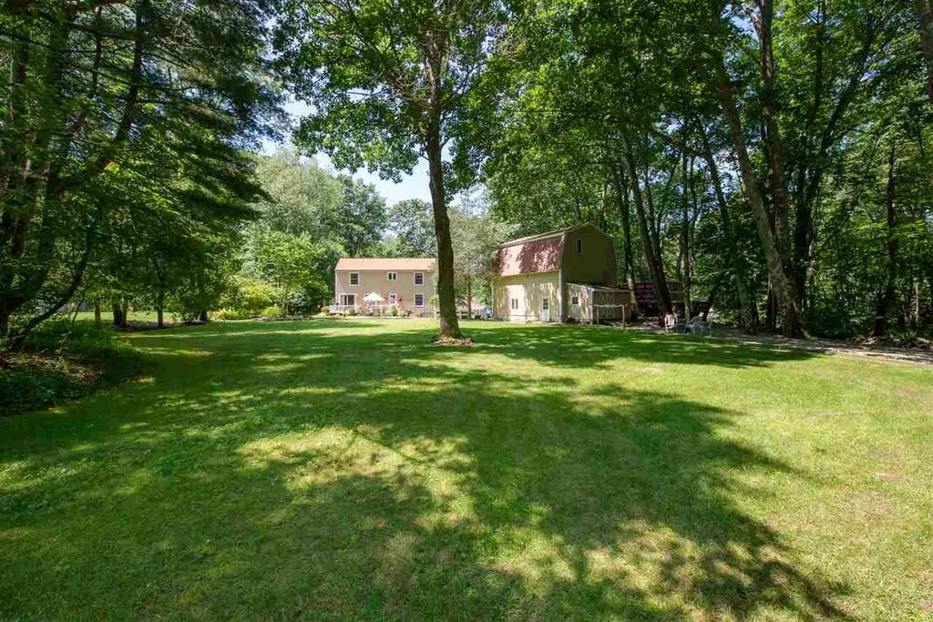 330 Ash Swamp Road Newmarket NH 03857