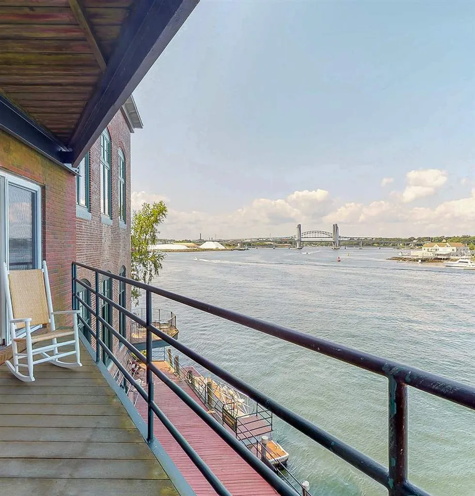 135 Bow Street Portsmouth NH 03801