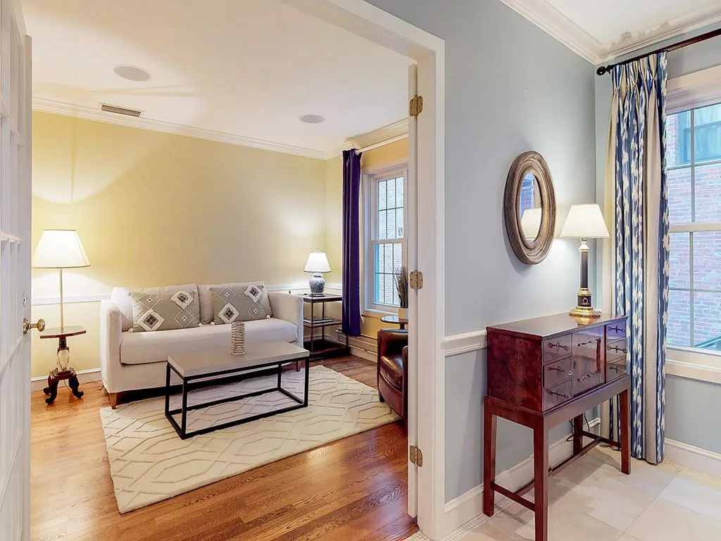 135 Bow Street Portsmouth NH 03801