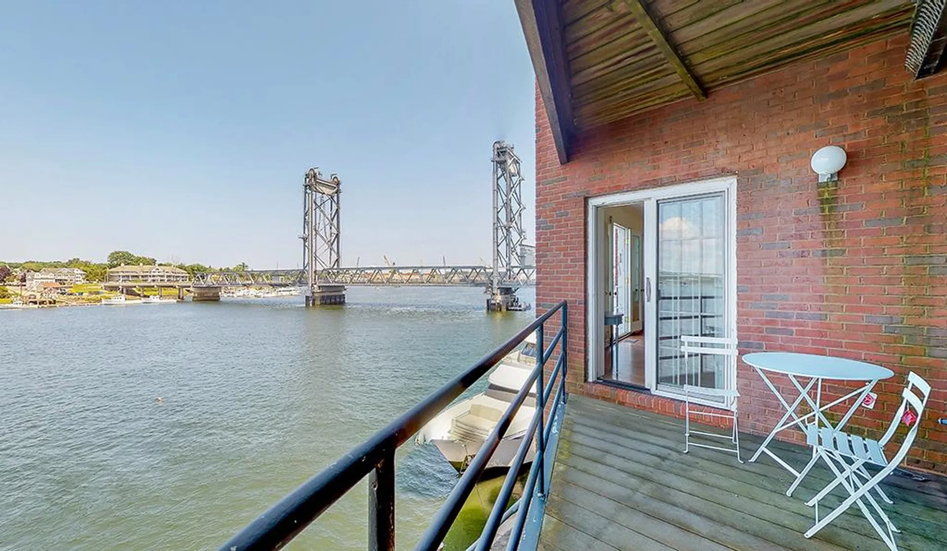 135 Bow Street Portsmouth NH 03801