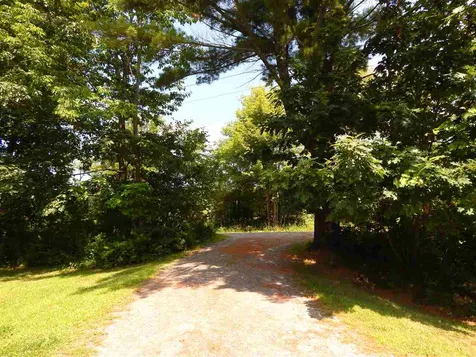 395 East Green Mountain Road Claremont NH 03743