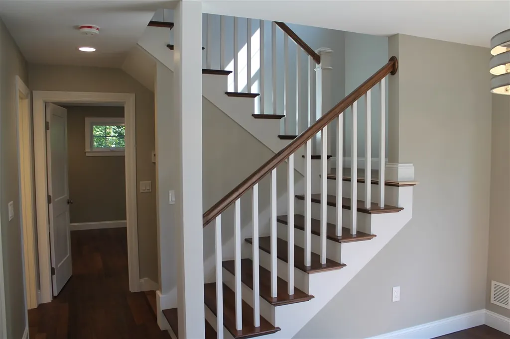 8 Maple Avenue Rye NH 03870
