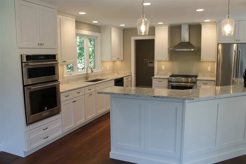 8 Maple Avenue Rye NH 03870