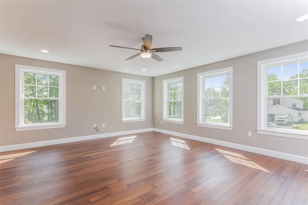 8 Maple Avenue Rye NH 03870