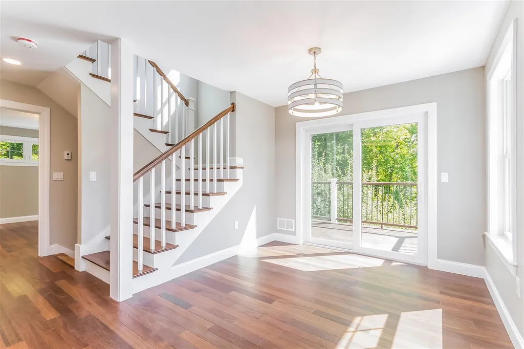 8 Maple Avenue Rye NH 03870