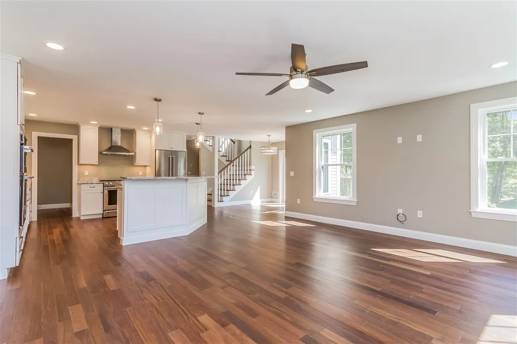 8 Maple Avenue Rye NH 03870