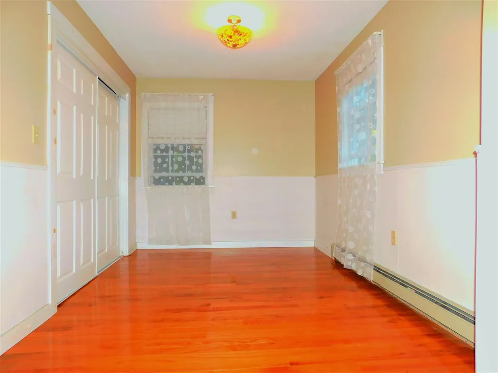 13 Meadow Road Harrisville NH 03450