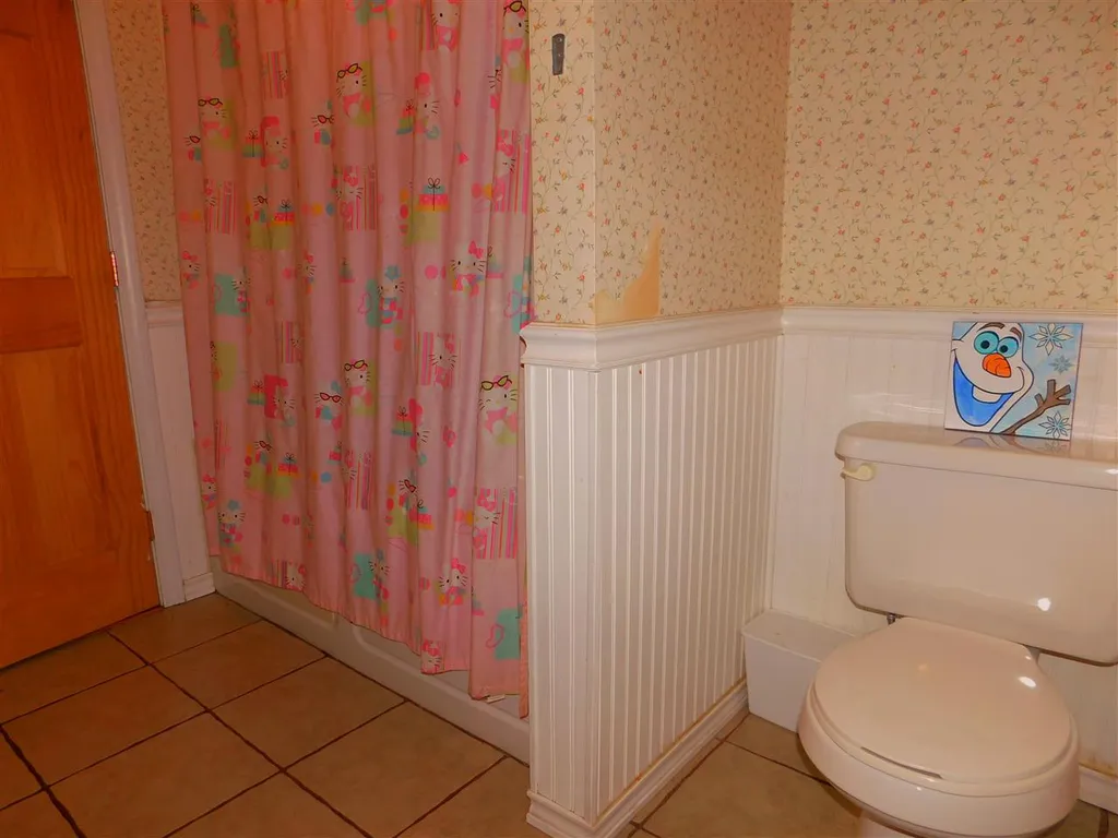 13 Meadow Road Harrisville NH 03450