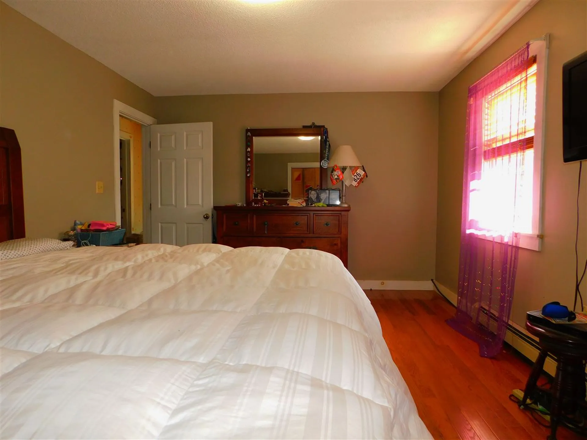 13 Meadow Road Harrisville NH 03450