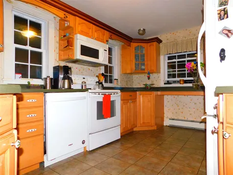 13 Meadow Road Harrisville NH 03450