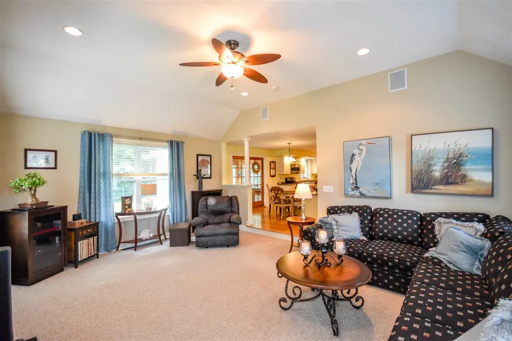38 Hickory Lane Somersworth NH 03878