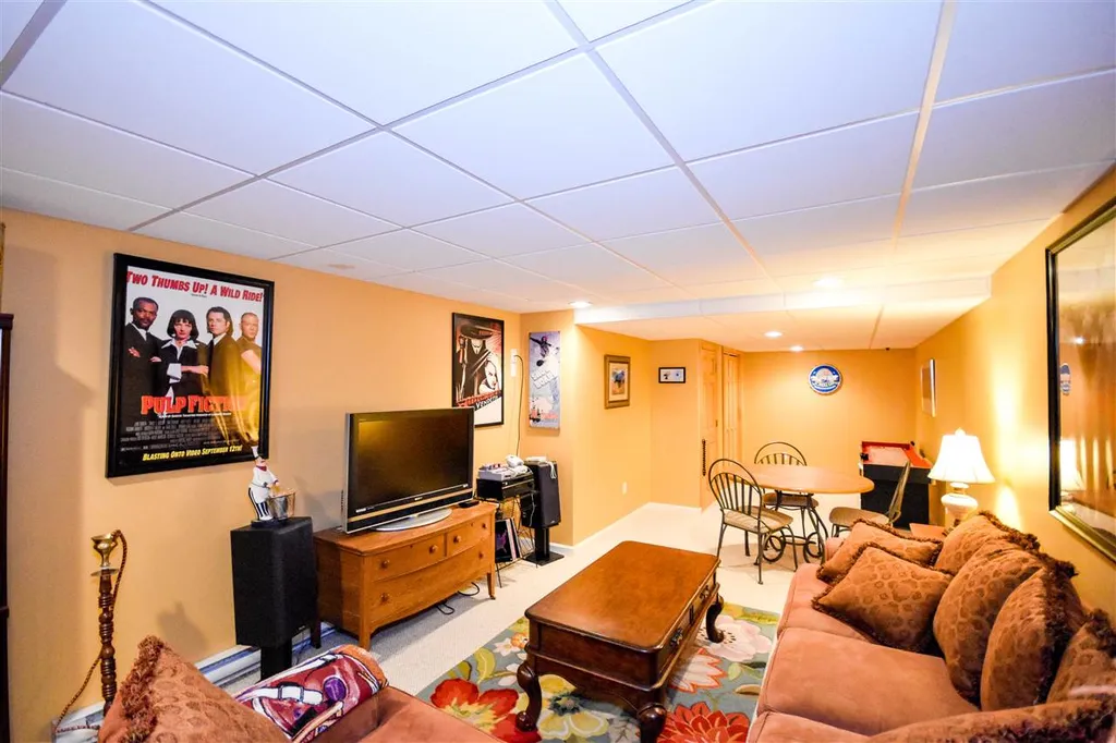 38 Hickory Lane Somersworth NH 03878