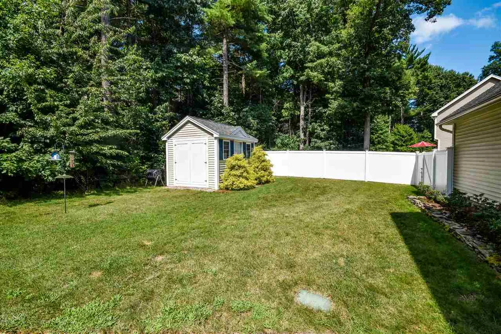 38 Hickory Lane Somersworth NH 03878