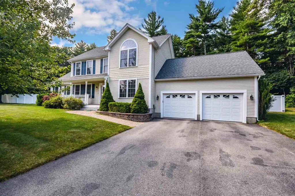38 Hickory Lane Somersworth NH 03878