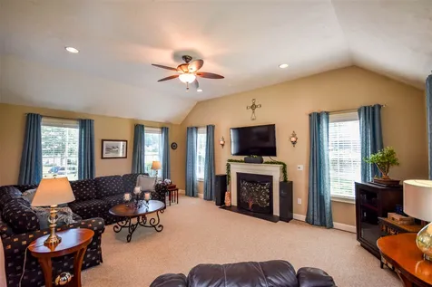 38 Hickory Lane Somersworth NH 03878