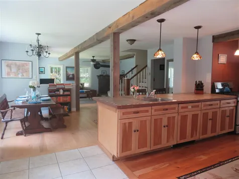 18 Cross Street Newfane VT 05345