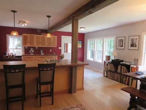 18 Cross Street Newfane VT 05345