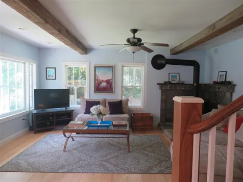 18 Cross Street Newfane VT 05345
