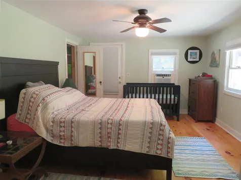 18 Cross Street Newfane VT 05345